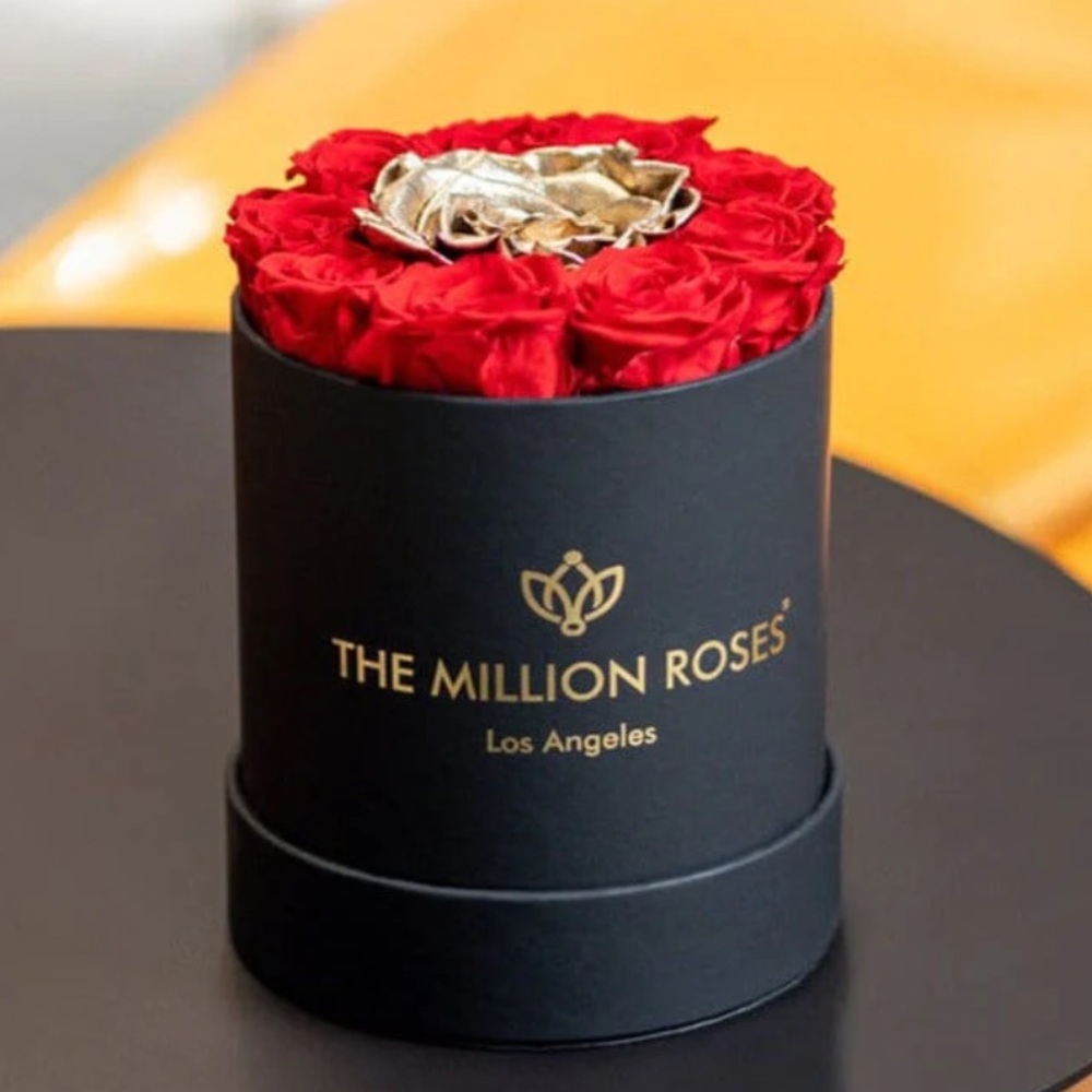 The million roses red and gold forever rose box